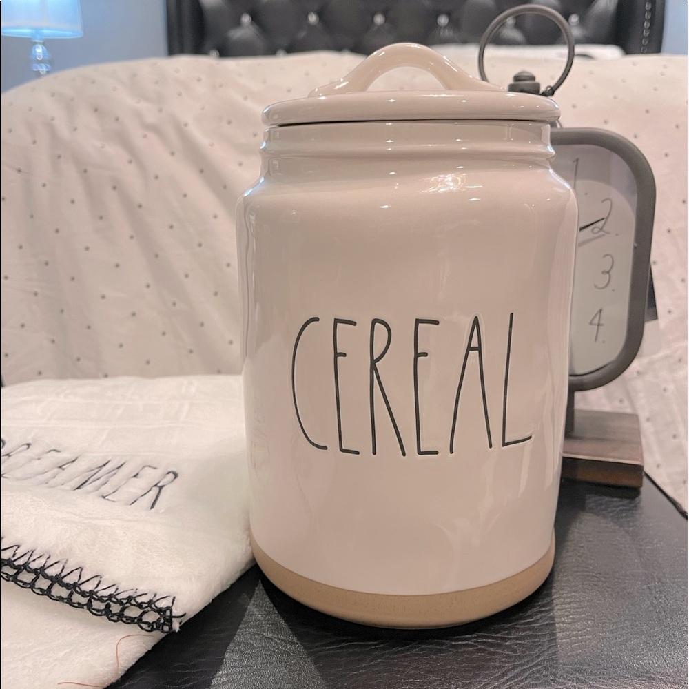 Rae Dunn Cereal Container
